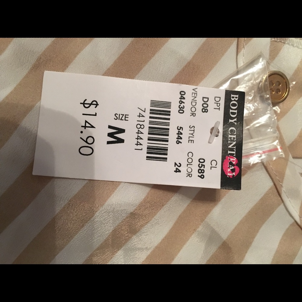 Top - Picture 4 of 4